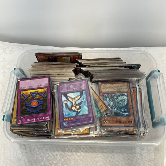 Large Lot Of Yu-Gi-Oh Trading Card Game Cards In Protective Storage Container - Picture 4 of 7
